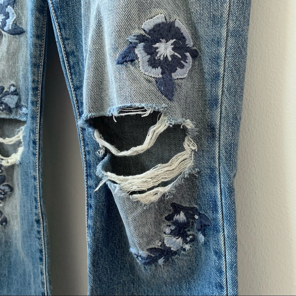 High Rise Vintage Straight Button Fly Ripped Jeans - Picture 10 of 14